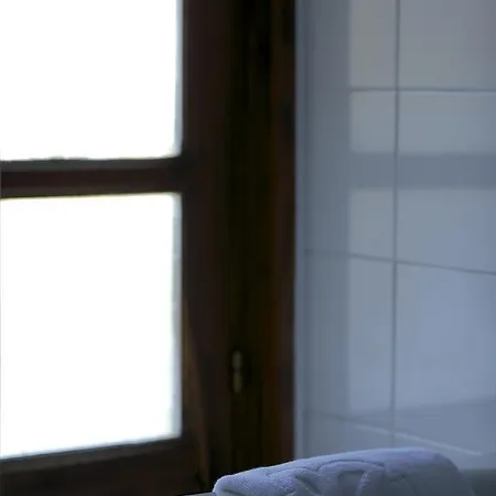 La Ermita De Deva 3*