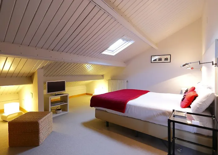 La Ermita De Deva 3*